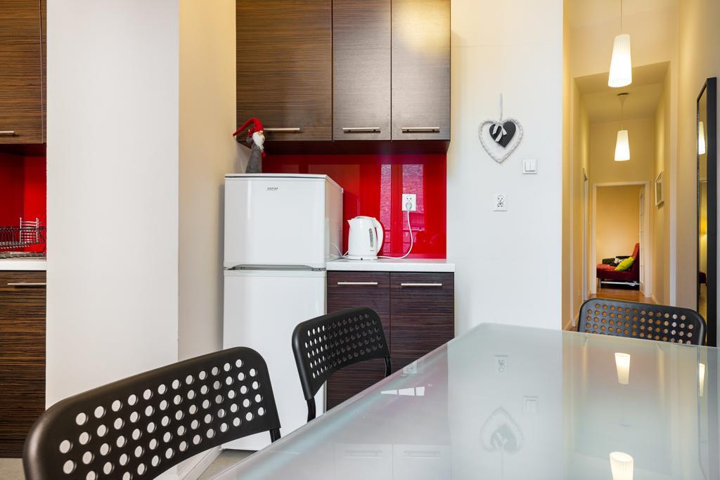 Hotel Pokoje Bagatela Stare Miasto Cracovia Habitación foto
