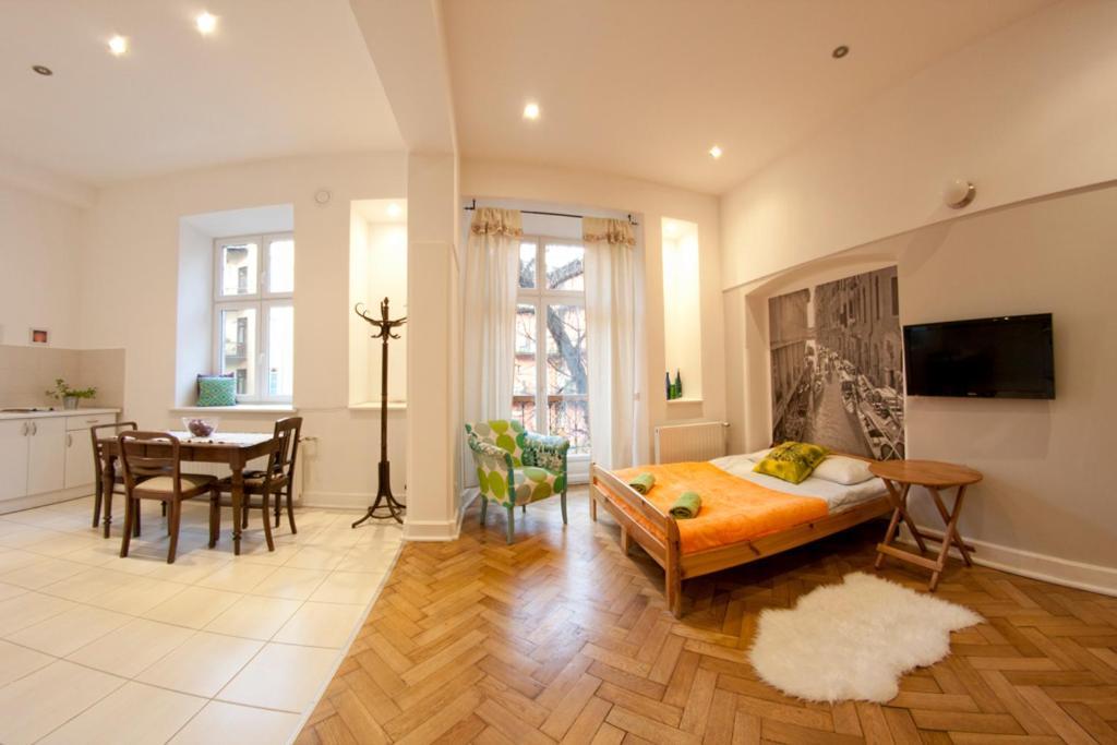 Hotel Pokoje Bagatela Stare Miasto Cracovia Habitación foto