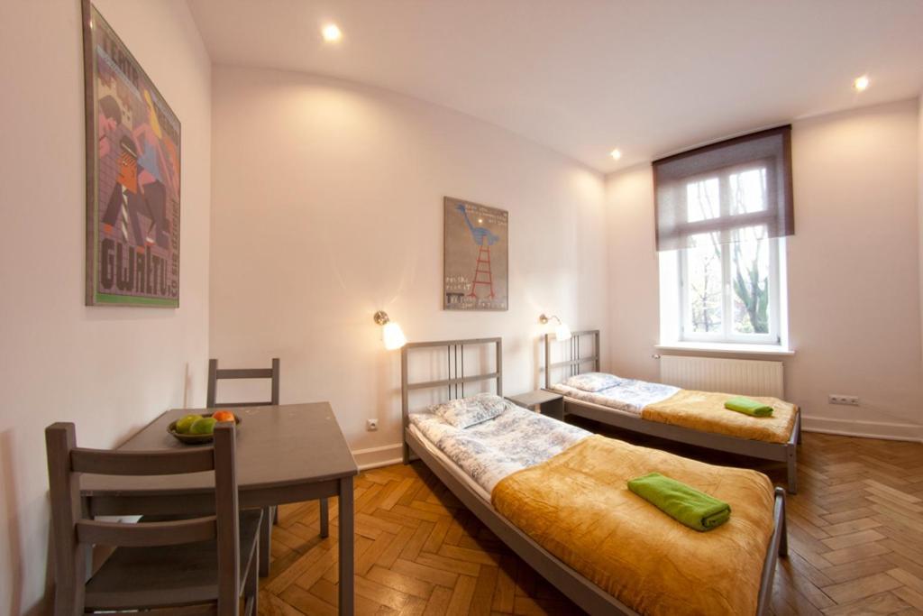 Hotel Pokoje Bagatela Stare Miasto Cracovia Habitación foto